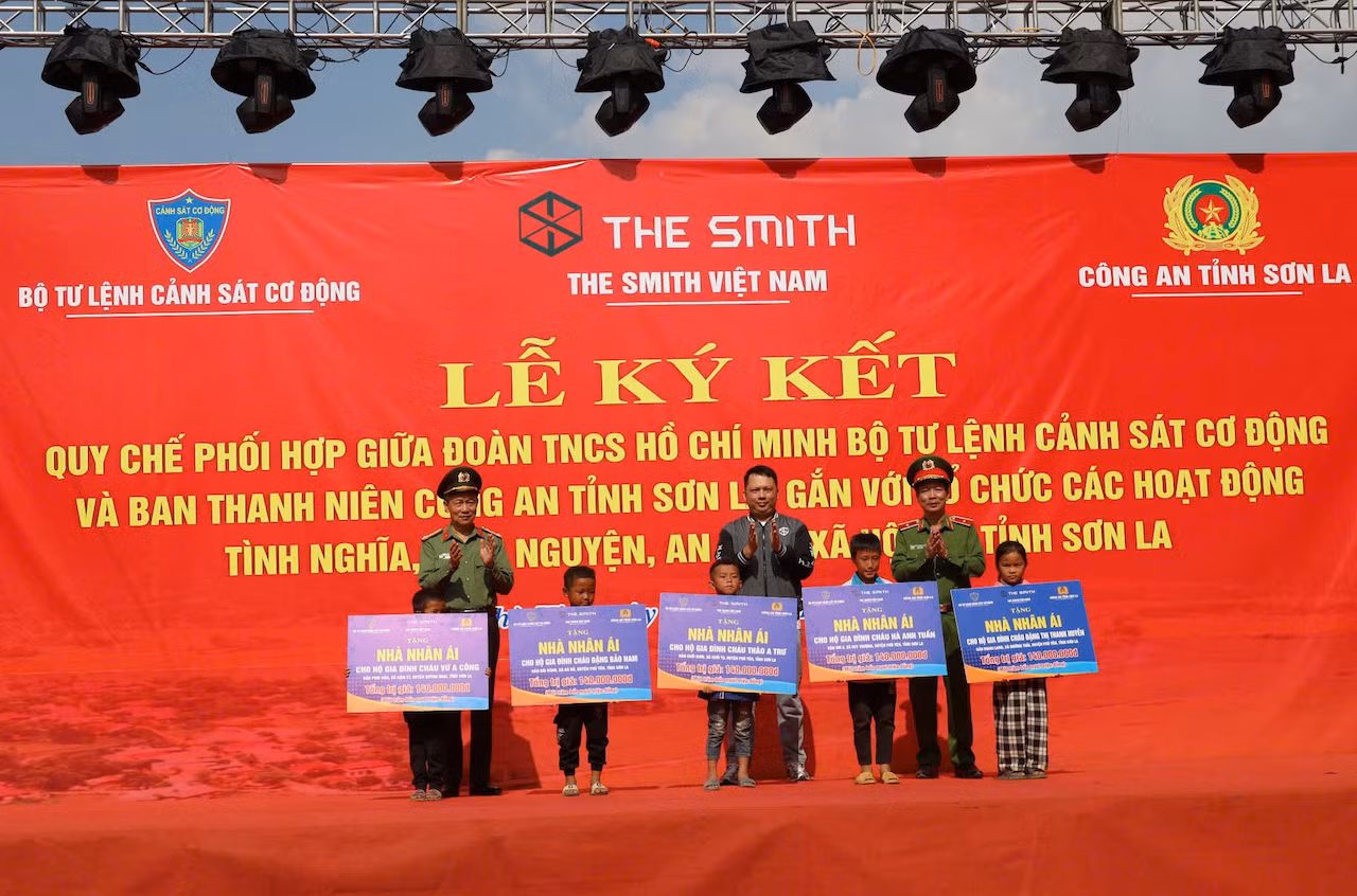Bộ Tư lệnh Cảnh sát cơ động xây 16 nhà nhân ái tặng người dân Sơn La, Đắk Lắk -0