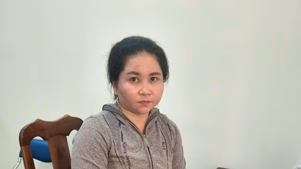 “Mắt thần” phát hiện người phụ nữ trộm điện thoại ở tiệm vàng