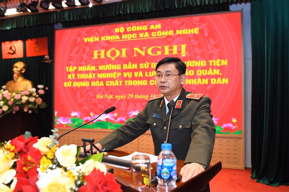 Tập huấn nâng cao kỹ năng sử dụng các phương tiện kỹ thuật nghiệp vụ và hóa chất cho Công an các đơn vị, địa phương -0