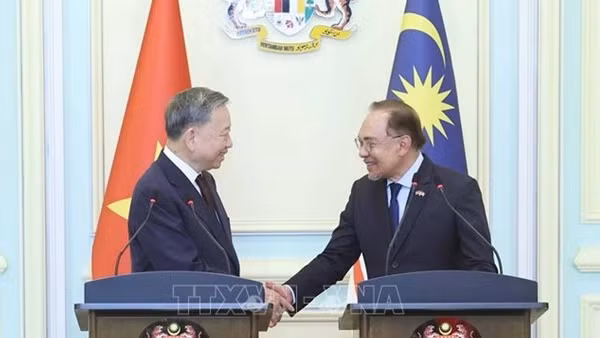 Tuyên bố chung về nâng cấp quan hệ Đối tác Chiến lược toàn diện giữa Việt Nam - Malaysia