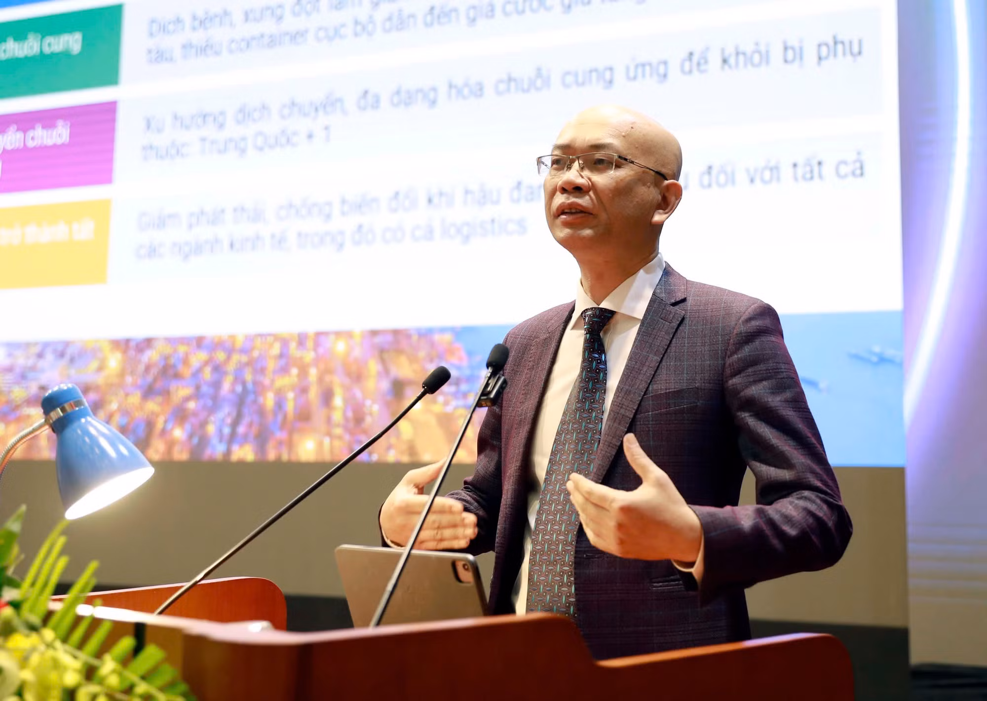 UBND tỉnh Vĩnh Phúc và Tập đoàn Vingroup ký kết thỏa thuận hợp tác toàn diện về chuyển đổi xanh -1
