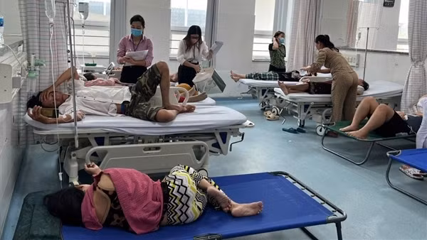 Chỉ đạo khẩn điều tra làm rõ vụ ngộ độc sau khi ăn bánh mì tại Vũng Tàu