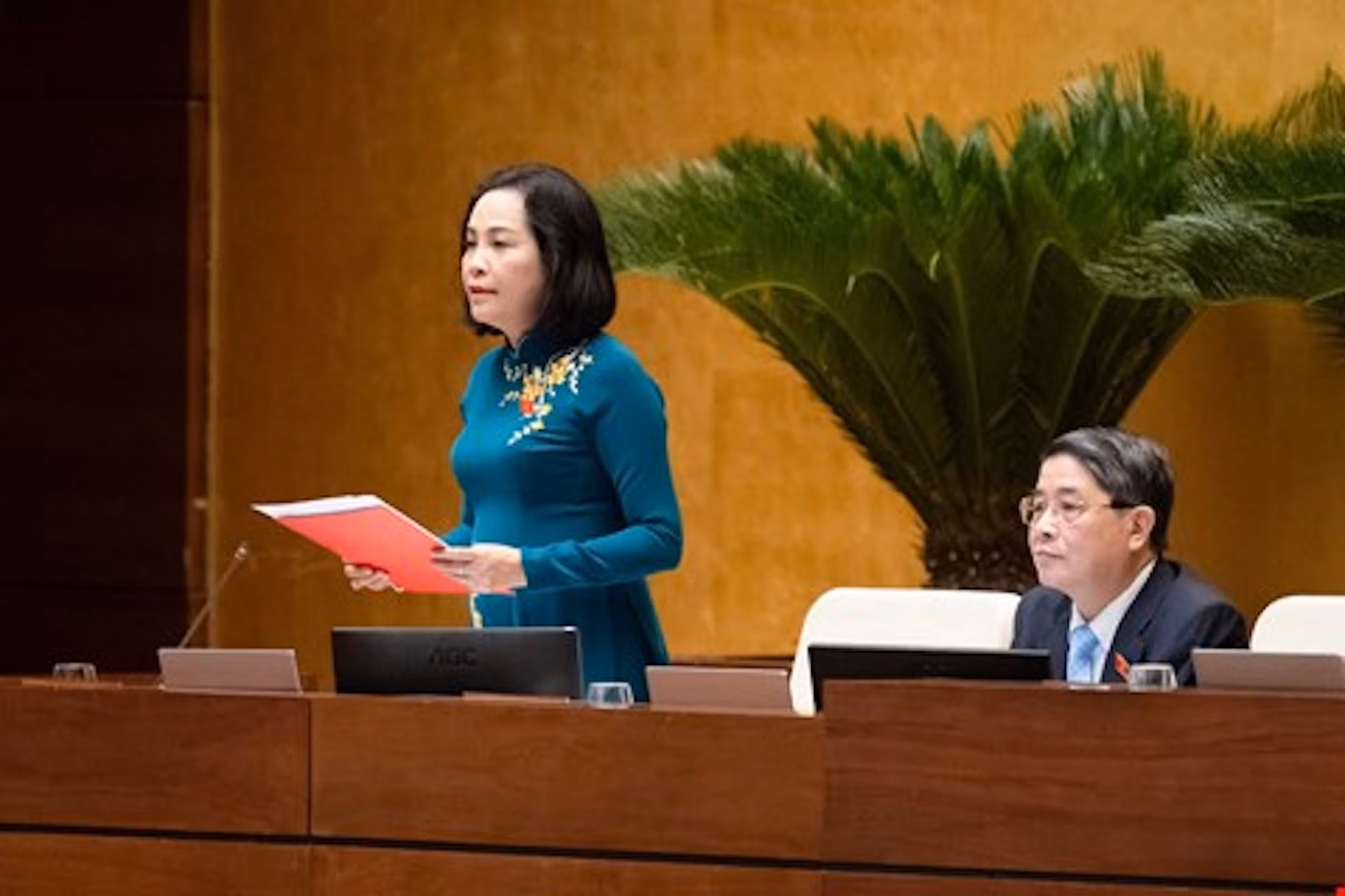 Xếp lương cao nhất trong bậc lương phải đi kèm với nghĩa vụ xây dựng môi trường giáo dục thân thiện -0