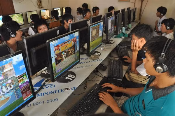 Quán internet chơi game mọc lên như nấm.