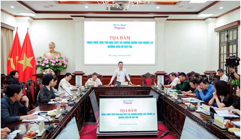 Chuyên gia, Đại biểu Quốc hội góp ý về lộ trình tăng Thuế Tiêu thụ đặc biệt với thuốc lá -0