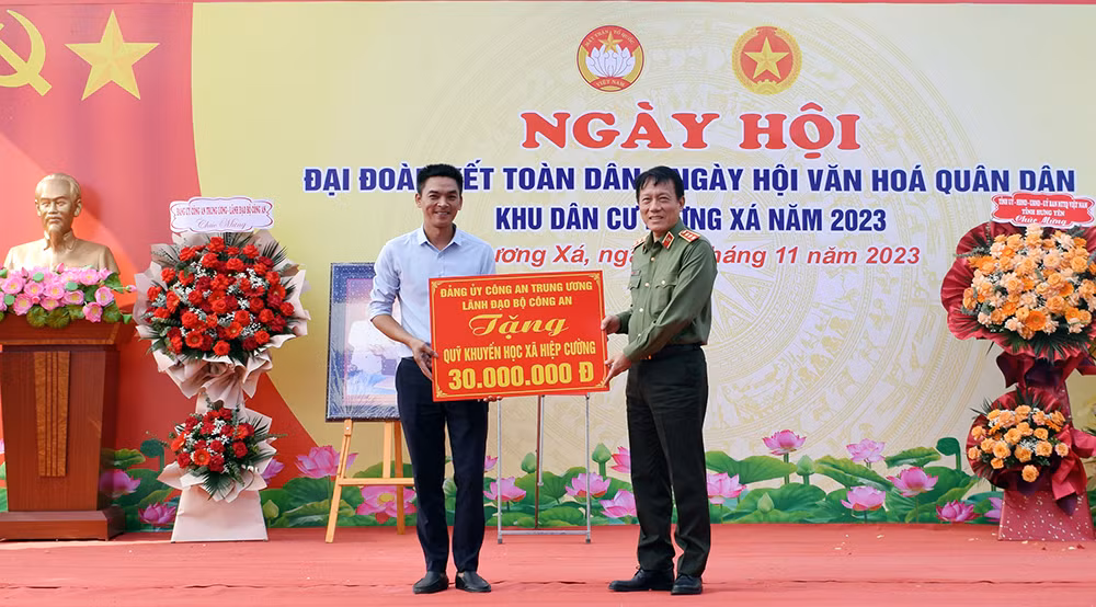 Thôn Lương Xá phát huy truyền thống tốt đẹp và sức mạnh đại đoàn kết toàn dân tộc -0