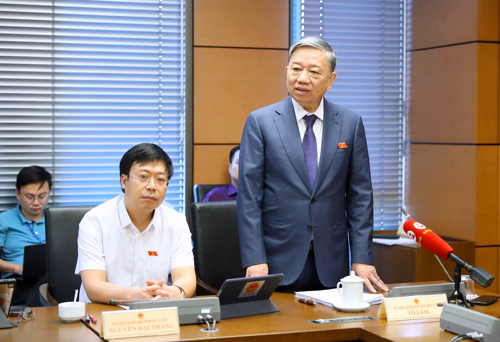 Luật phải phục vụ được nhân dân, bảo đảm lợi ích cao nhất của người dân -0