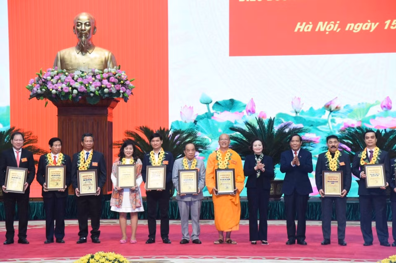 Vinh danh 273 người cao tuổi tiêu biểu làm kinh tế giỏi toàn quốc -0