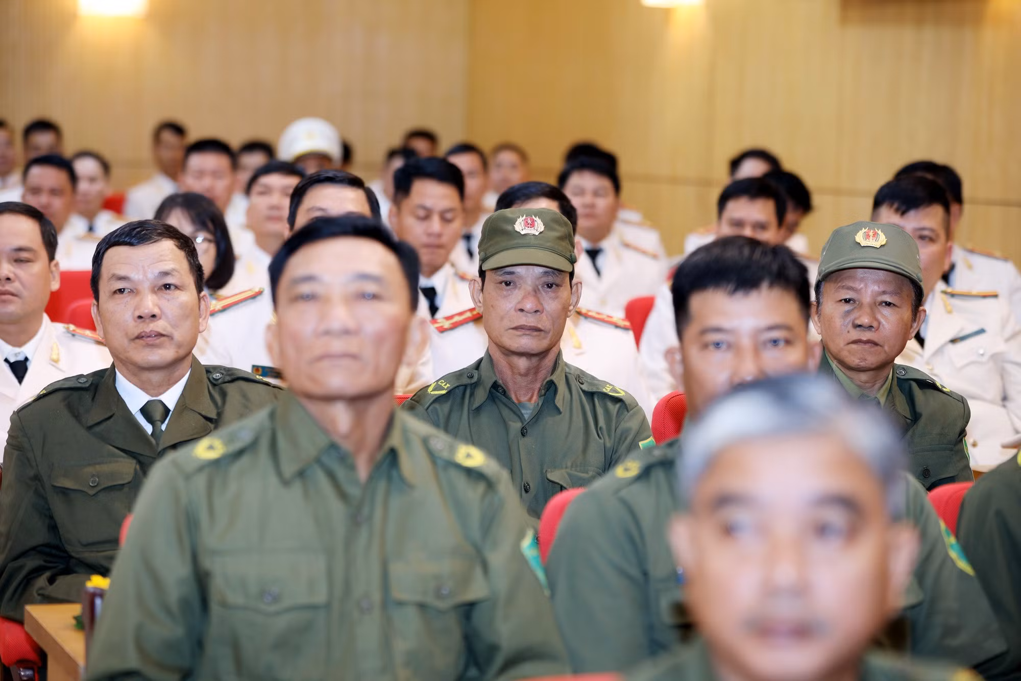Thực sự là điểm tựa bình yên của nhân dân trên mọi miền Tổ quốc -2