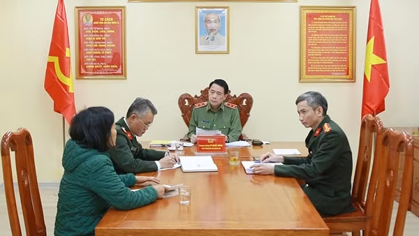 Lãnh đạo Bộ Công an tiếp công dân định kỳ tháng 11/2023