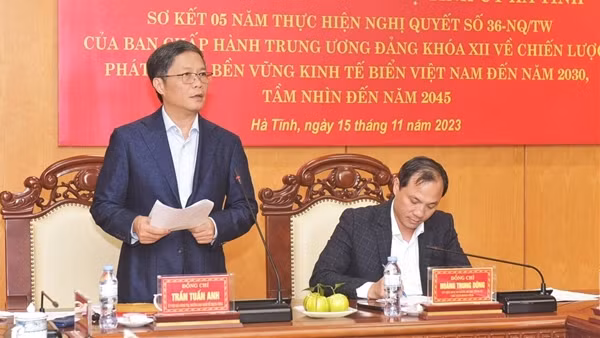 Đưa Hà Tĩnh trở thành tỉnh mạnh về biển, giàu từ biển