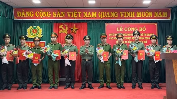 Bộ Công an tăng cường cán bộ về công tác tại xã biên giới Thừa Thiên Huế