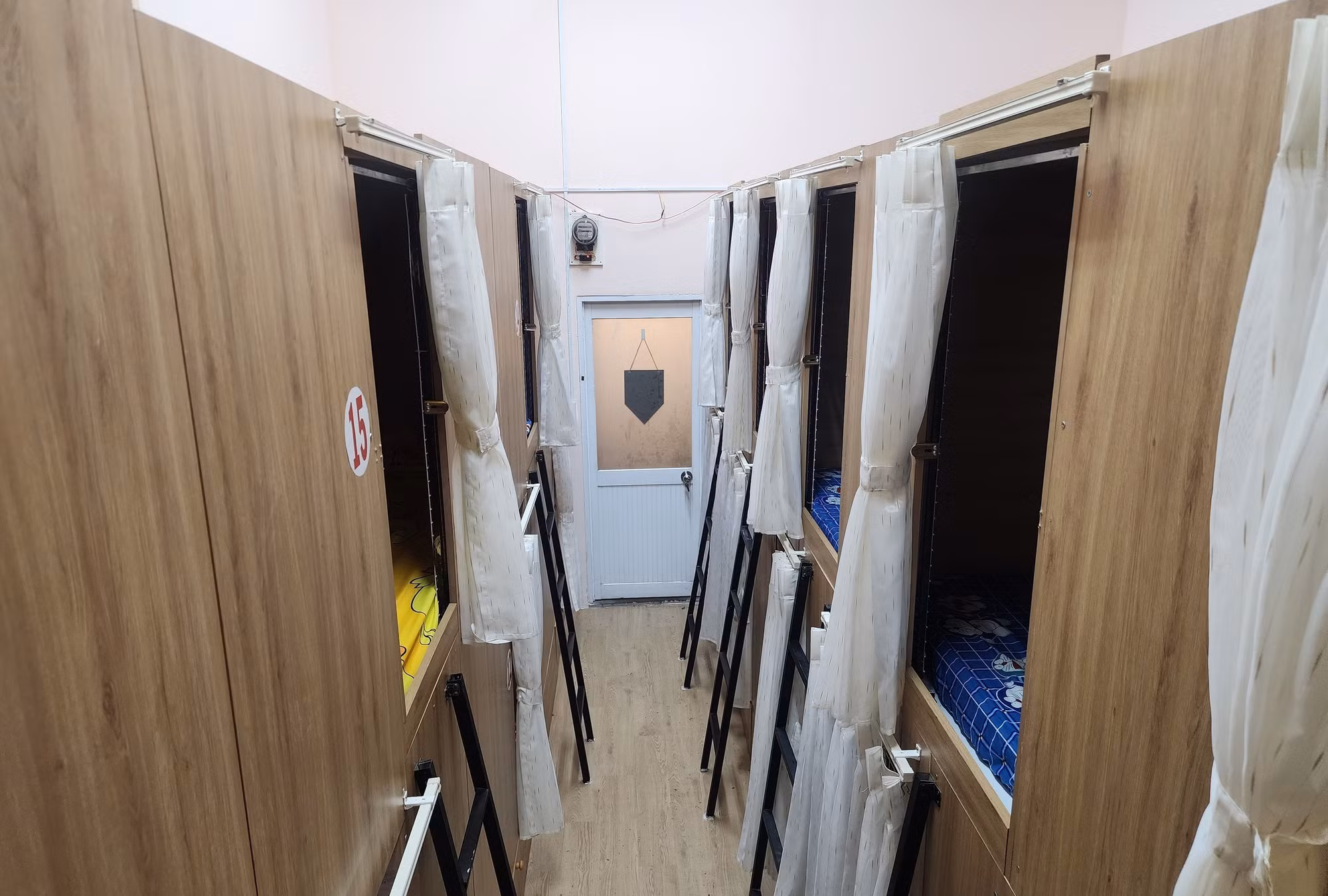 Biến 67 nhà ở riêng lẻ thành “hộp ngủ” để cho thuê -0