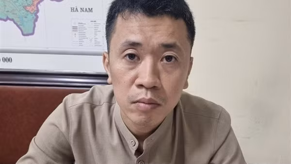 Hà Nội: Bắt Kiên “tươi” - trùm bảo kê bãi vật liệu xây dựng kiêm “tín dụng đen”