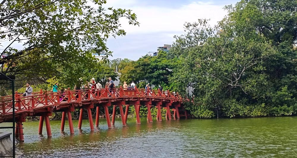 Ứng xử với một di tích đặc biệt thì phải đặt giá trị tinh thần cao hơn giá trị kinh tế! -0