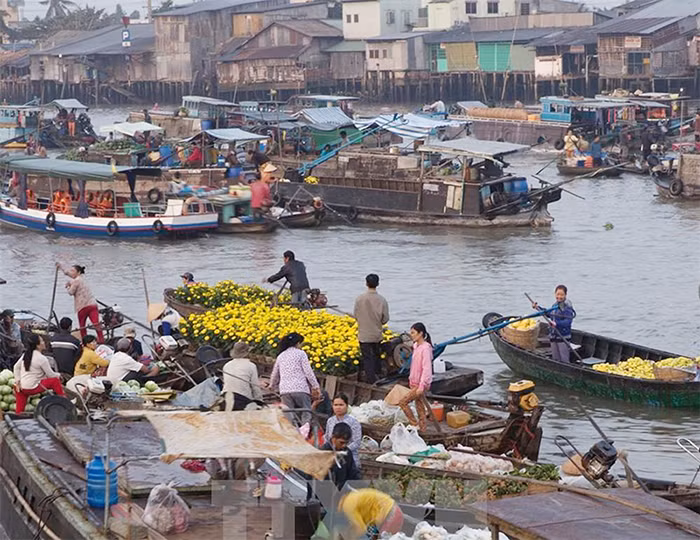 Mắc nợ với dòng sông -0