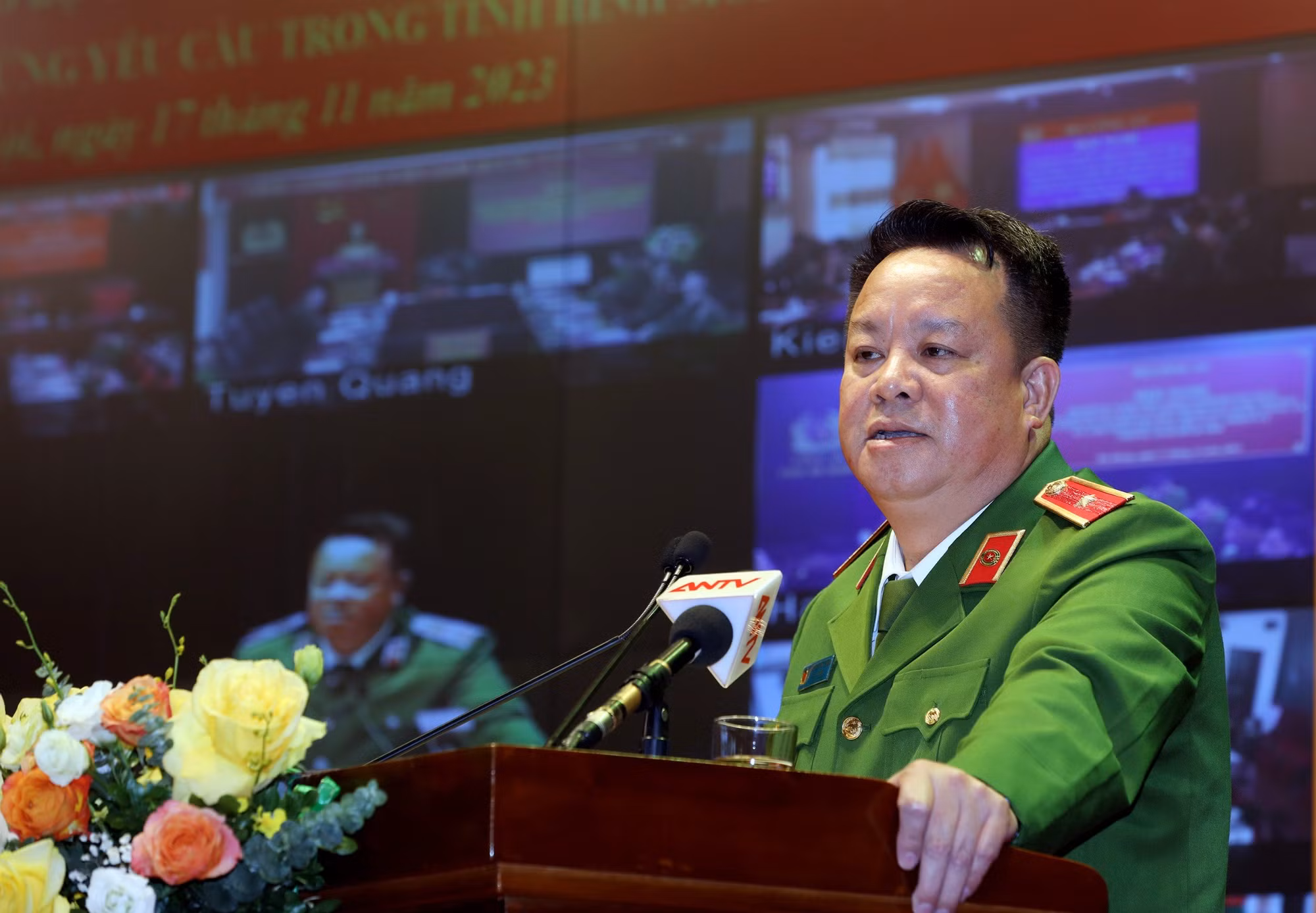 Thực sự là điểm tựa bình yên của nhân dân trên mọi miền Tổ quốc -2