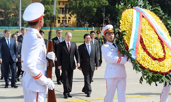Dấu ấn thú vị trong 4 lần Tổng thống Vladimir Putin tới Việt Nam -0