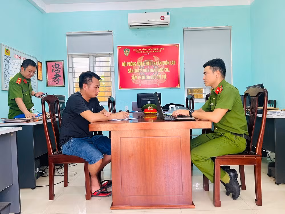 Phát hiện xe tải chở khí cười từ phía Bắc vào TP Hồ Chí Minh tiêu thụ -0