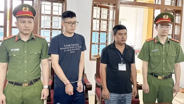 Nguyên nhân viên ngân hàng chiếm đoạt hơn 1,3 tỷ đồng của khách