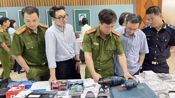 Định danh người bán hàng qua thương mại điện tử để chống hàng giả
