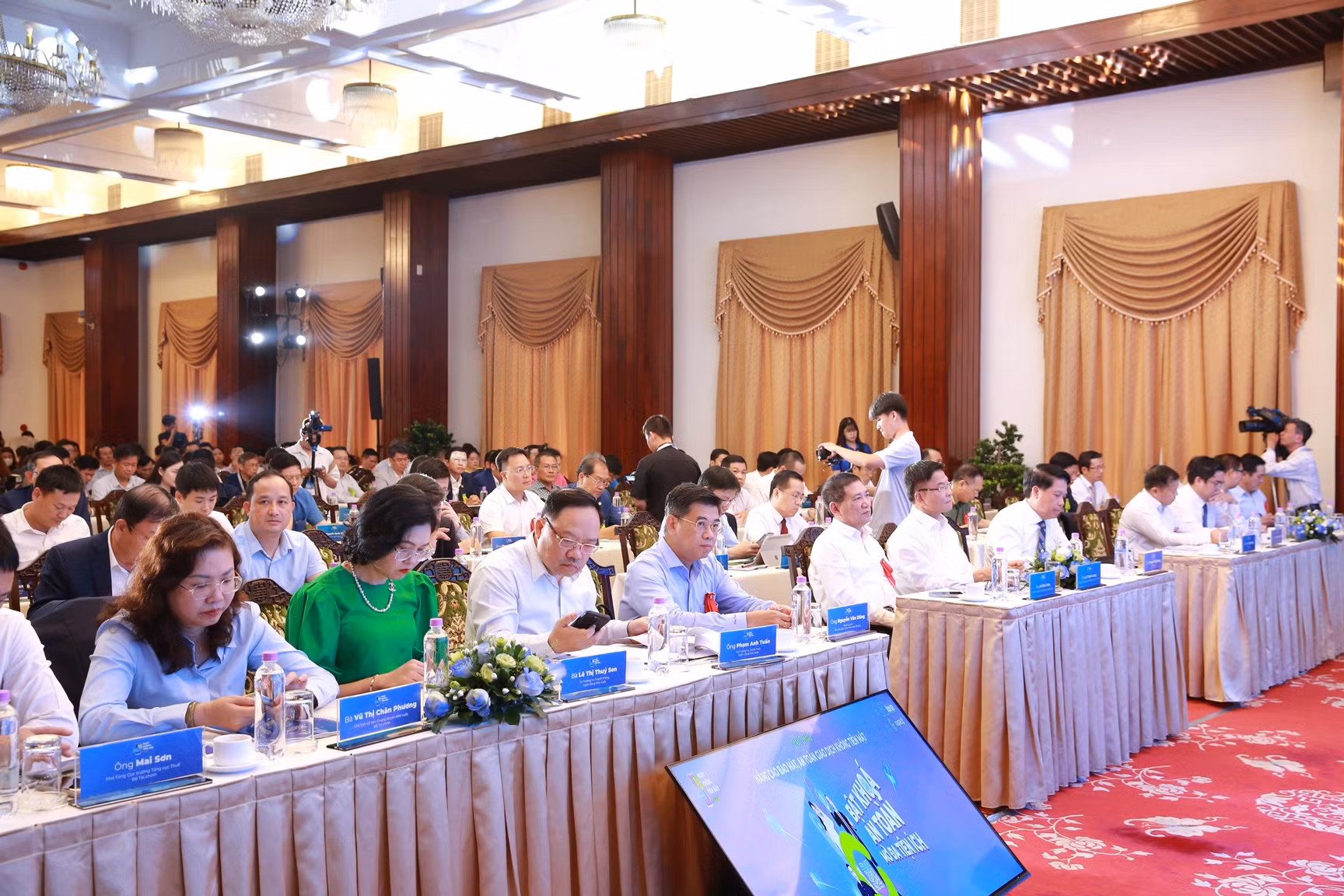 Nâng cao bảo mật, an toàn cho giao dịch không tiền mặt -0