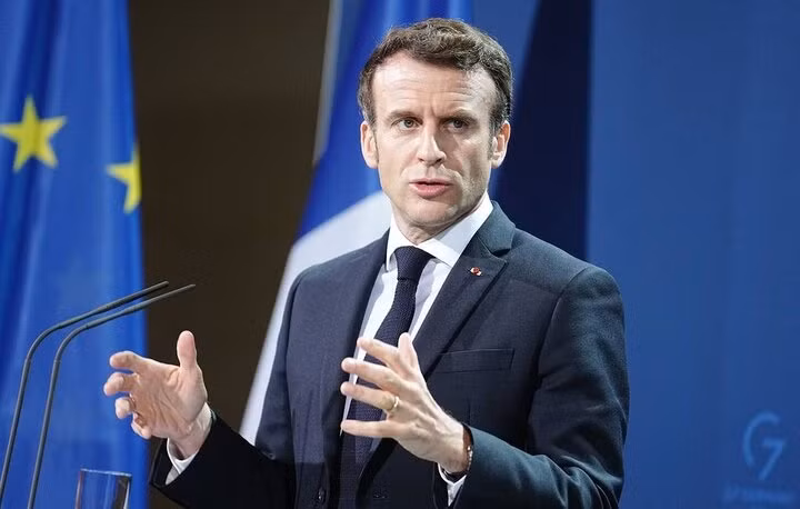 1_emmanuel macron.jpg -0