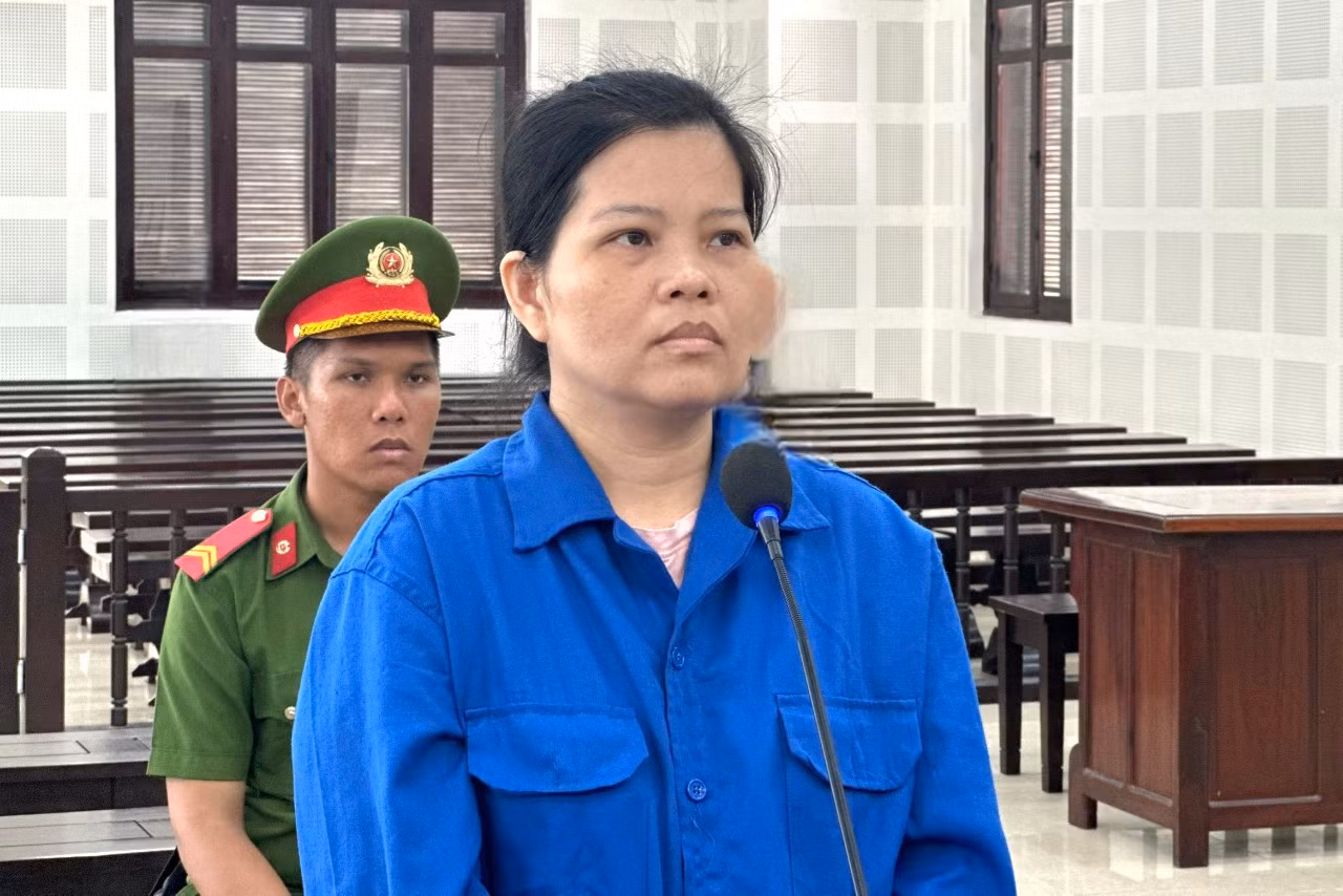 Nữ giáo viên lừa chạy việc, chiếm đoạt hơn 3 tỷ đồng -0