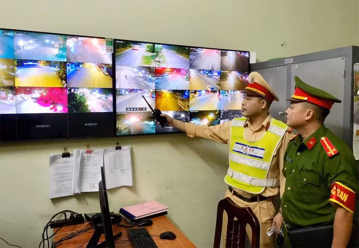 Nữ quái sa lưới sau 5 năm lẩn trốn -0