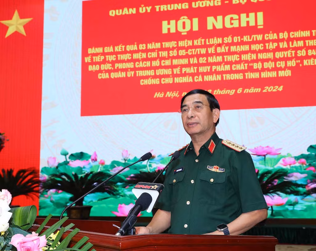Tự giác học tập và làm theo Bác bằng những việc làm cụ thể, thiết thực hằng ngày -0