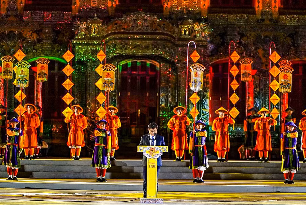“Về Huế Festival” -0