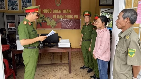 Bắt người phụ nữ lừa đảo chiếm đoạt 2 tỷ đồng