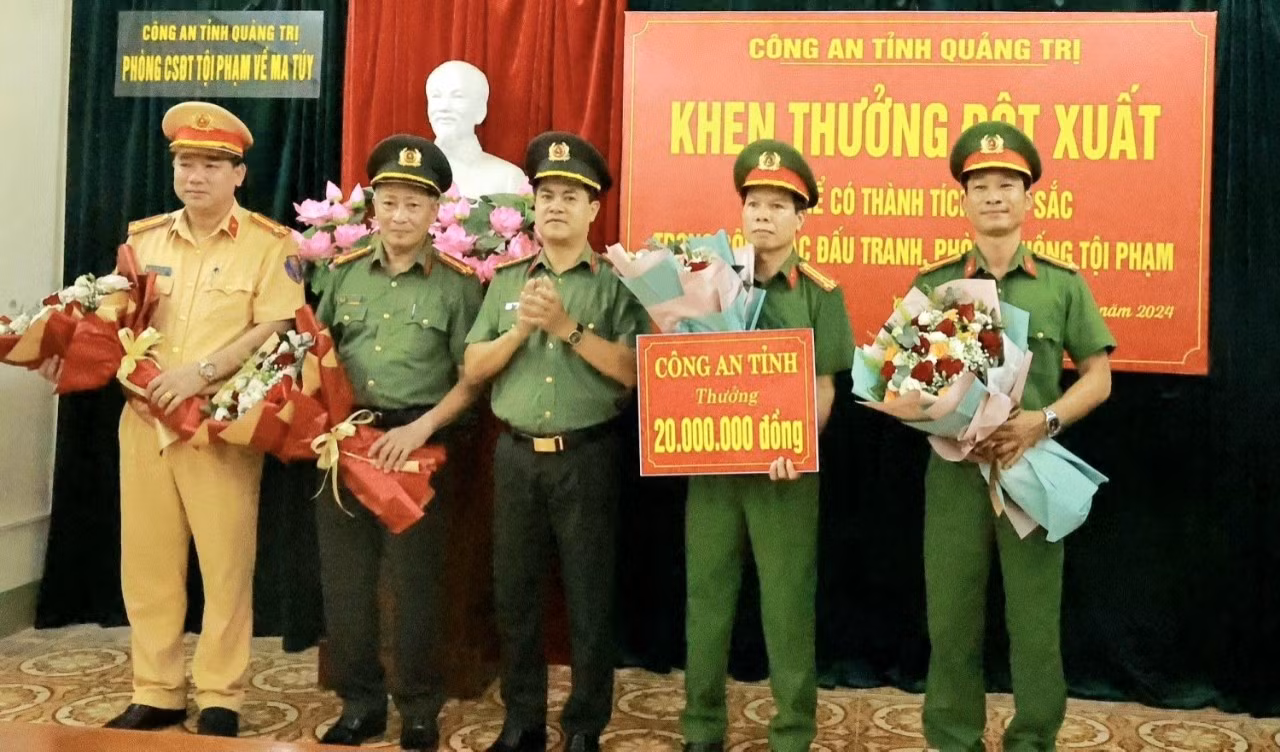 Công an Quảng Trị khen thưởng vụ phá sới bạc quy mô lớn -0