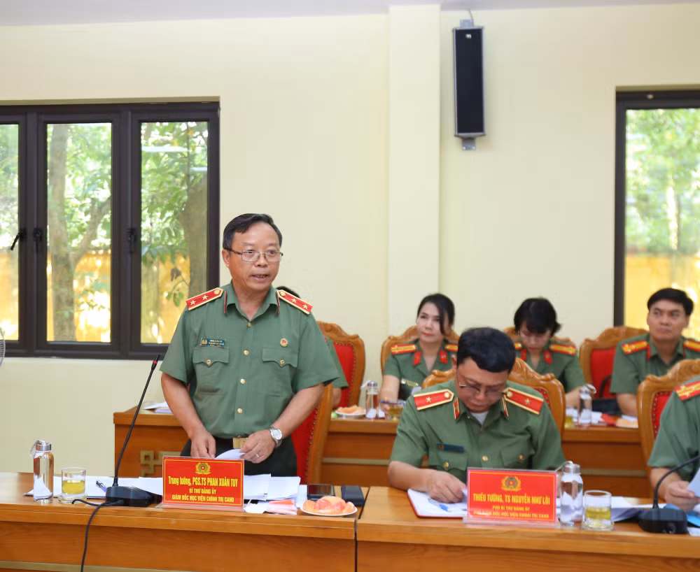 Xây dựng đội ngũ nhà giáo trong CAND đáp ứng tốt yêu cầu nhiệm vụ -0