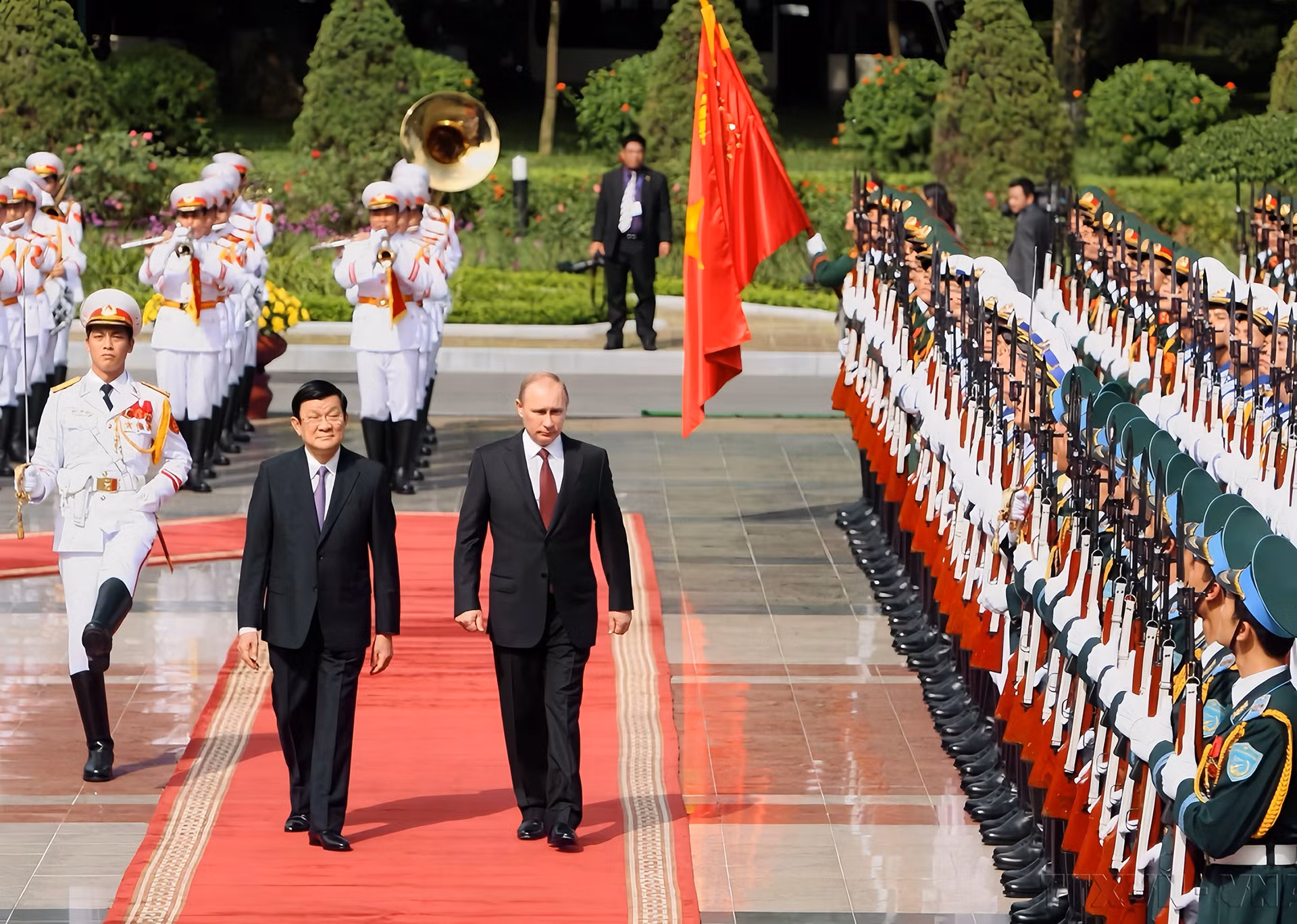 Dấu ấn thú vị trong 4 lần Tổng thống Vladimir Putin tới Việt Nam -0