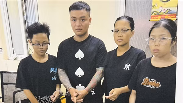 Kiểm tra đối tượng nghi vấn Ma Hùng Như Gạo, lộ ổ nhóm mua bán ma tuý