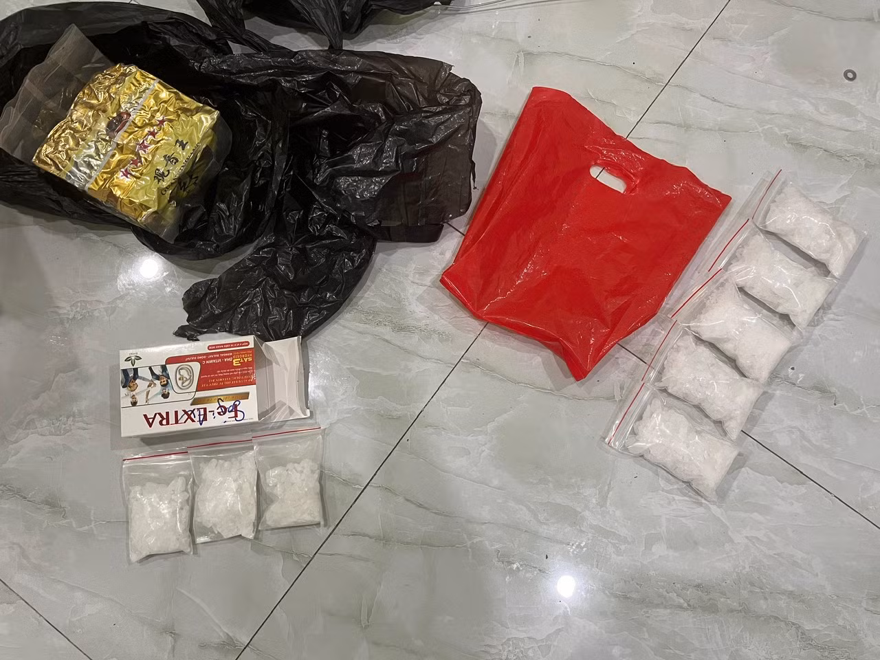 Vừa chấp hành án xong lại tiếp tục tàng trữ gần 2 kilogam ma túy -0