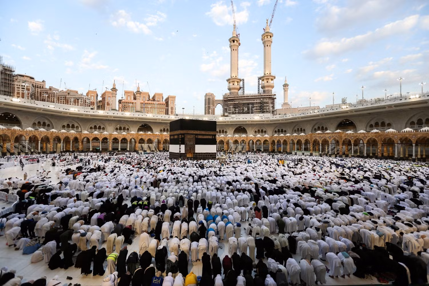 Thánh địa Mecca nóng như đổ lửa, 19 người hành hương thiệt mạng -0