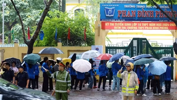Kỳ thi tuyển sinh lớp 10 tại Hà Nội: Nghiêm túc, an toàn và nhân văn