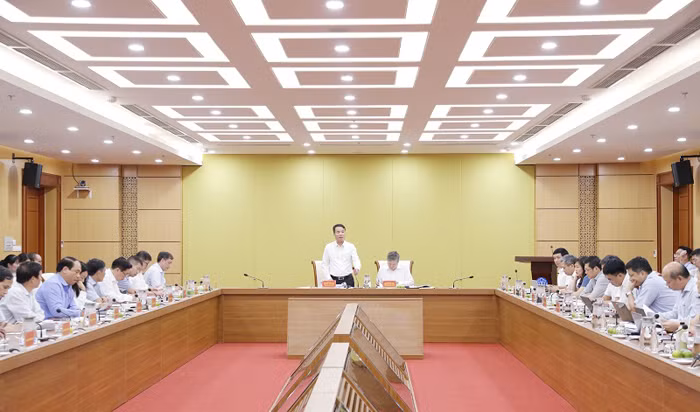 BHXH nâng cao hiệu quả quản lý, làm tròn trách nhiệm với người dân trong khám chữa bệnh BHYT -0