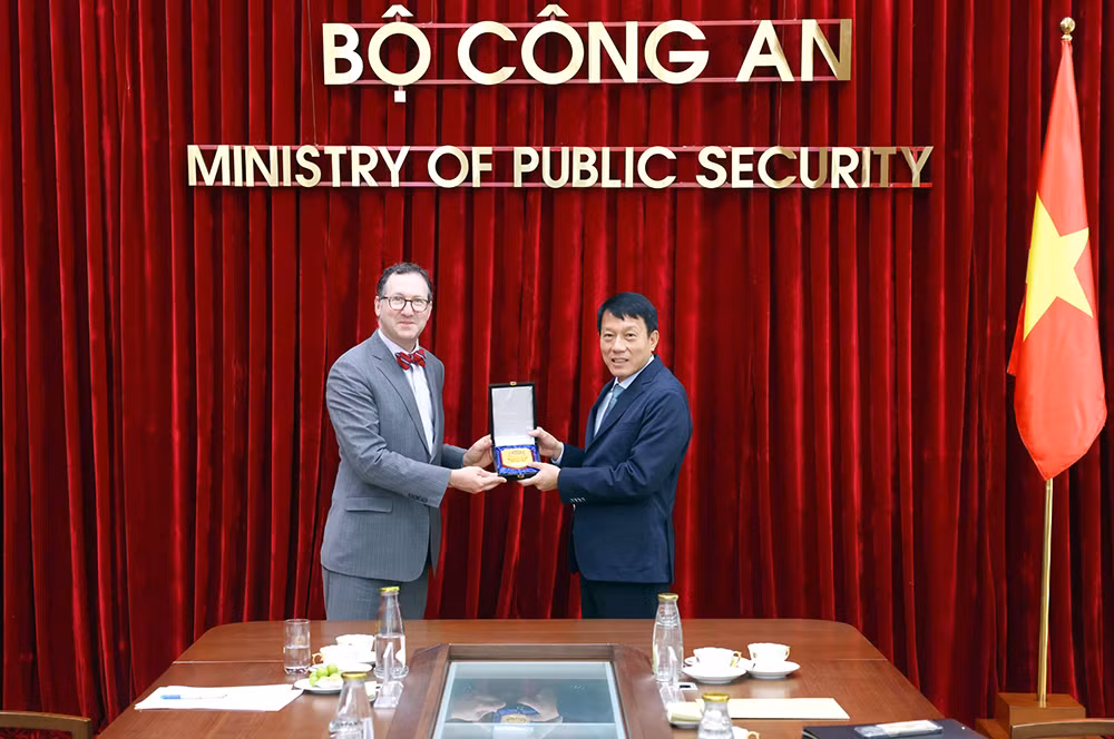 Thúc đẩy hợp tác với Hội đồng Công nghiệp Công nghệ thông tin Hoa Kỳ -0