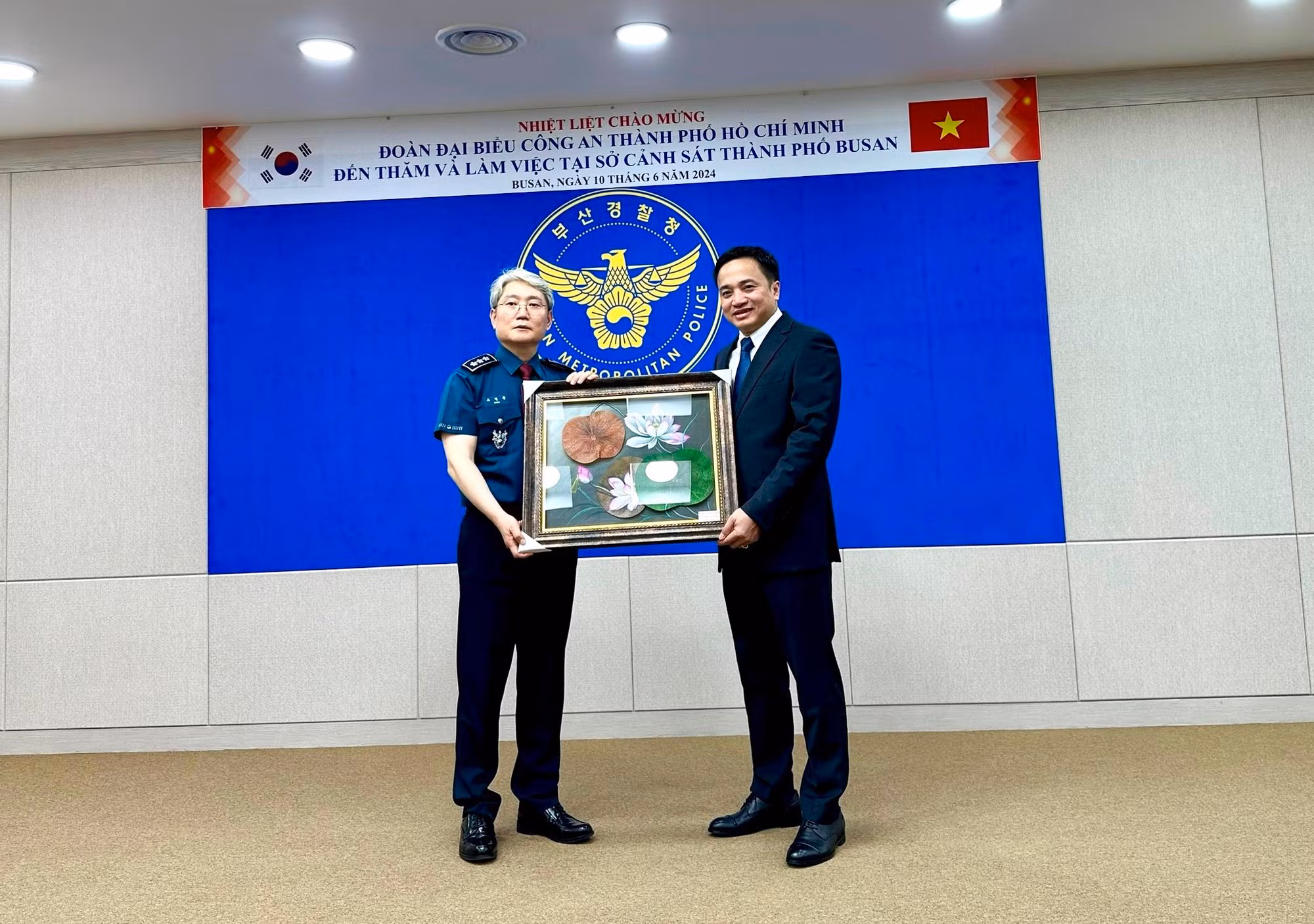 Đoàn đại biểu Công an TP Hồ Chí Minh thăm và làm việc Sở Cảnh sát TP Busan -0