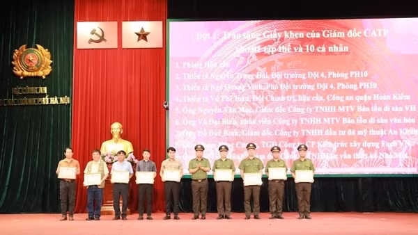 140 tập thể, 318 cá nhân đã có thành tích đột xuất được khen thưởng