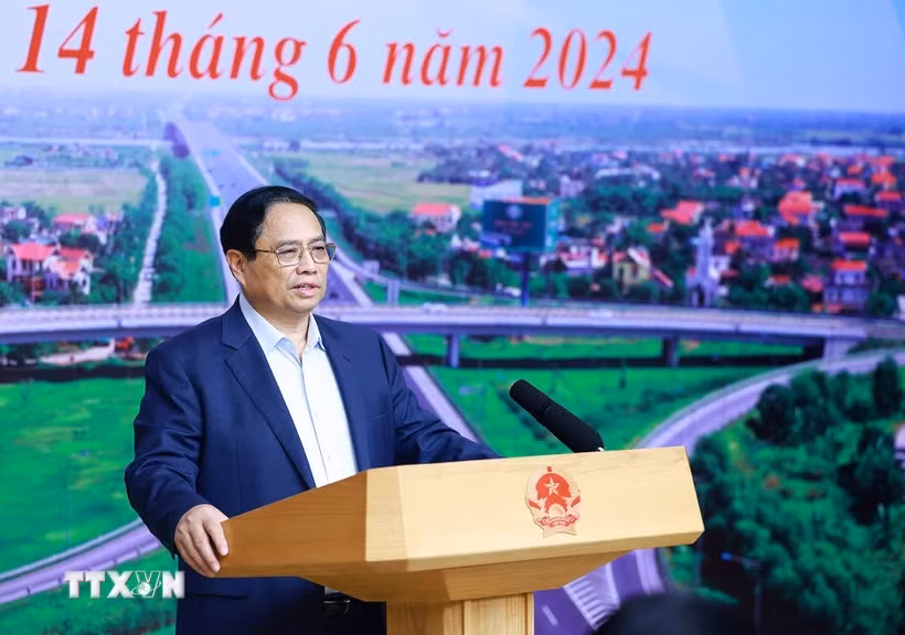 Thủ tướng: Thi đua đạt mục tiêu 3.000km đường bộ cao tốc trước ngày 31/12/2025 -0