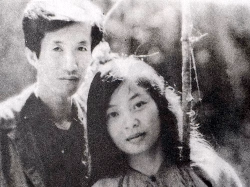 vo chong diep minh tuyen huynh buu lan 1973.jpg -0