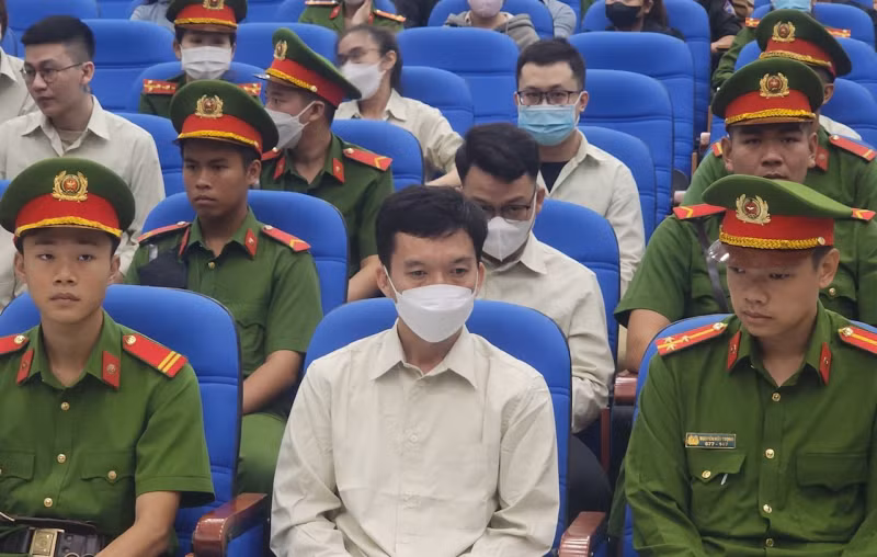Tuyên án 111 bị cáo cưỡng đoạt tài sản núp bóng công ty luật -0