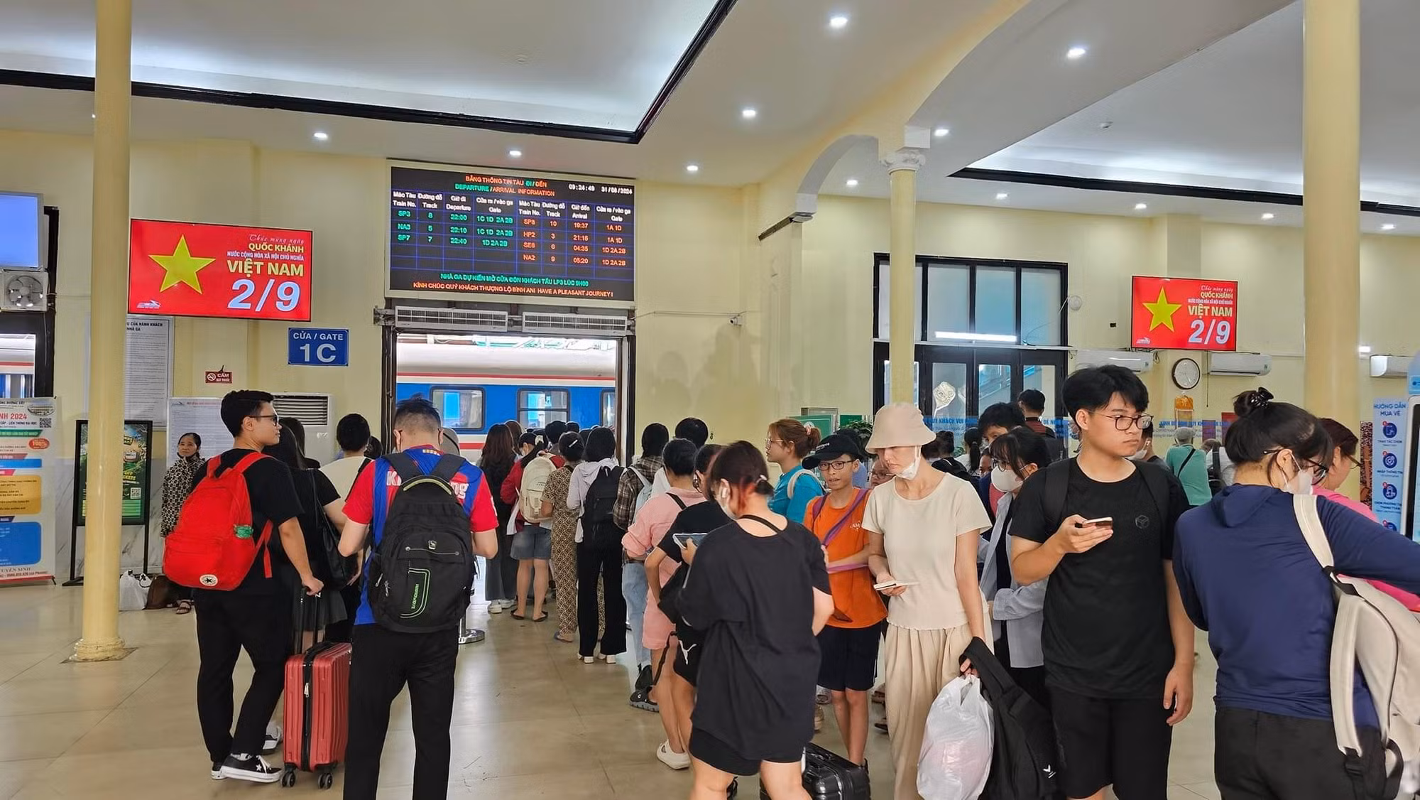 Ngập tràn sắc 