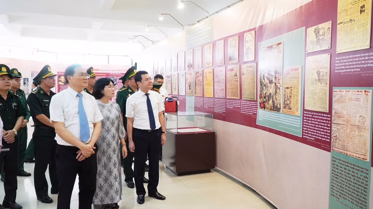 Hình ảnh Chủ tịch Hồ Chí Minh trên báo chí cách mạng Việt Nam -0