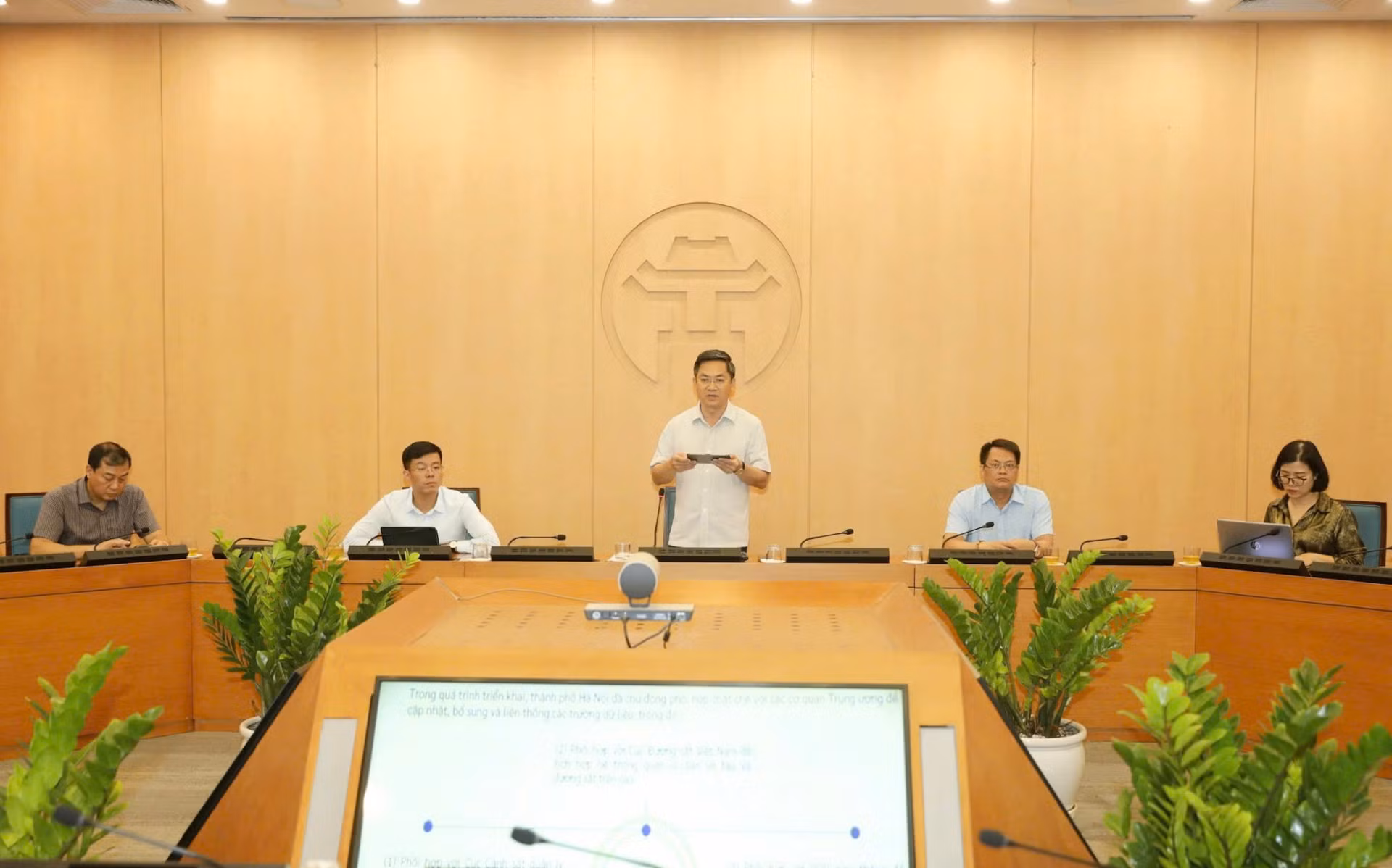 iHanoi sẽ chia sẻ, cung cấp dữ liệu phạt nguội, đăng kiểm, giám sát hành trình -0