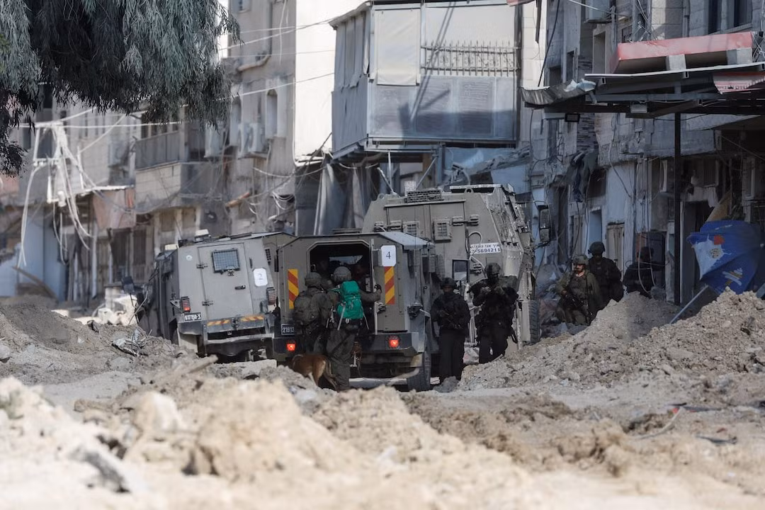 Israel đột kích rồi 